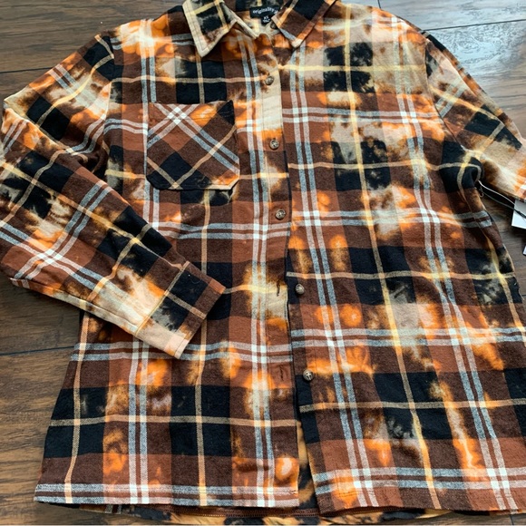 NWT boutique America Tie Died Flannel Button Down XS - Picture 2 of 6